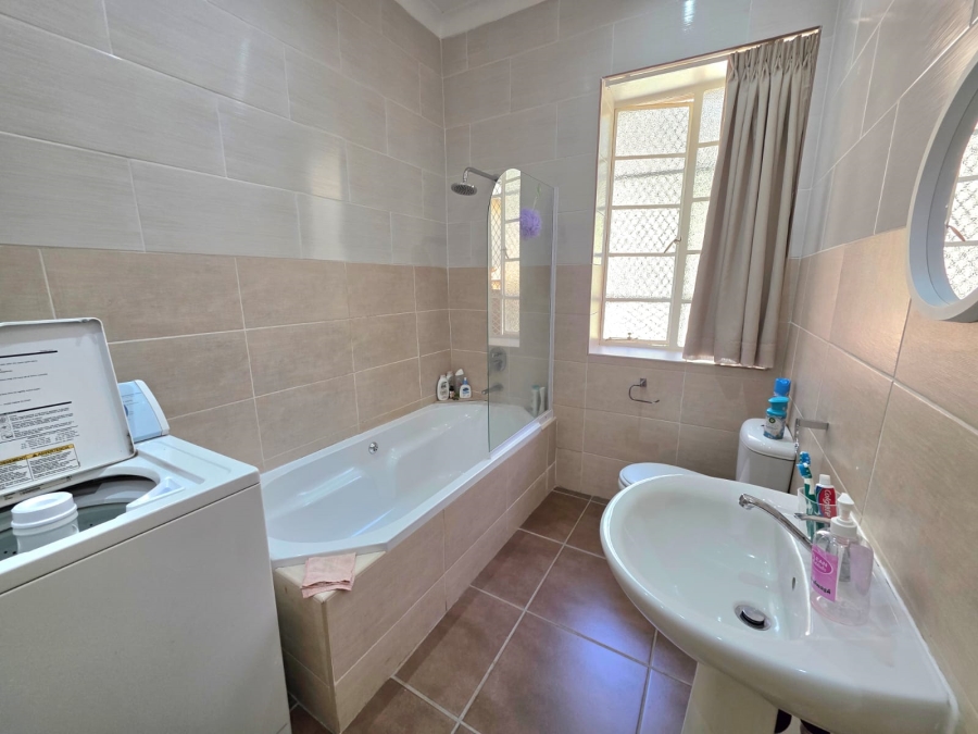 8 Bedroom Property for Sale in Bethlehem Rural Free State